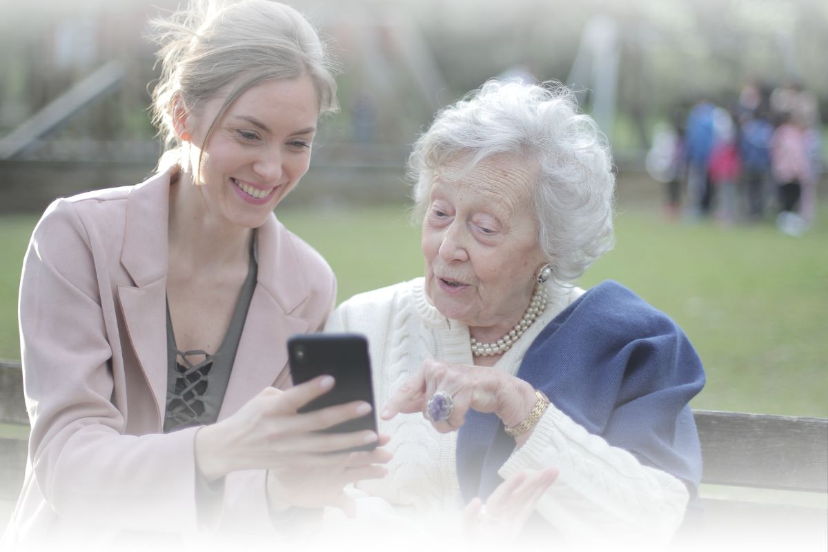 https://bajakorhaz.hu/wp-content/uploads/2025/09/250921_Alzheimer_Vilagnap_Weboldal_Kiemelt-kep.jpg