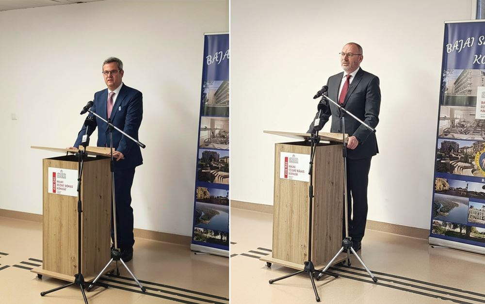 Díszvendégek a CT-MR beruházás átadóján